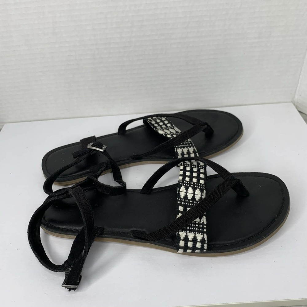 TOMS Lexie Black Canvas Geometric Print Sandals